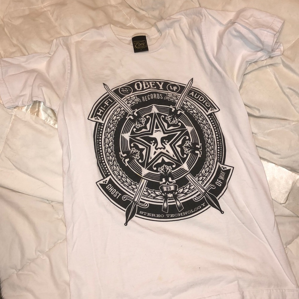 Obey: ghost of war